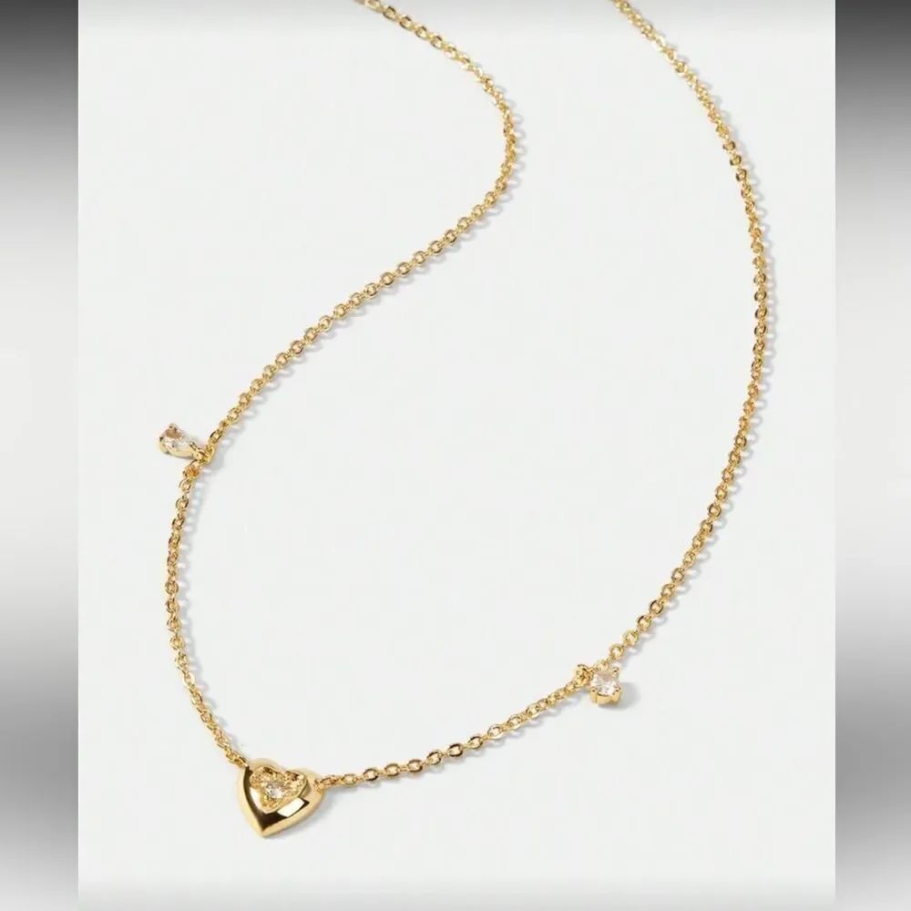 Heart Necklace Q250